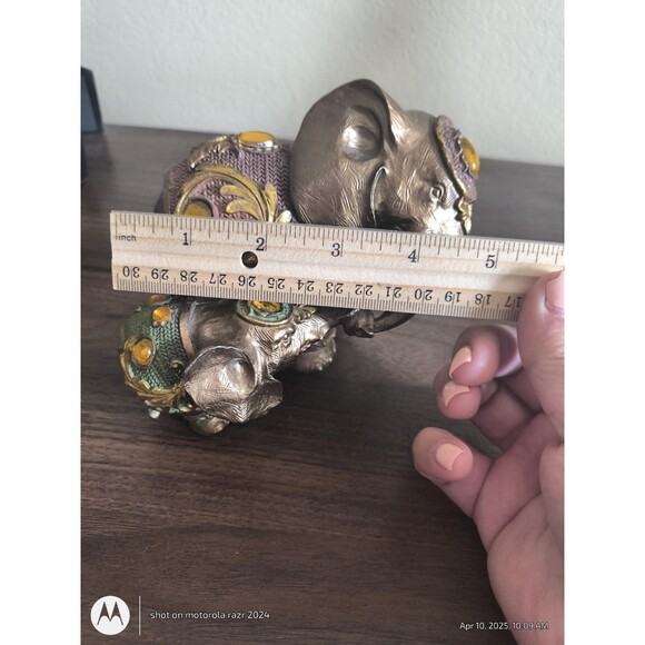 Alabastre European Style" Elephant & Baby Figurine - Picture 13 of 13